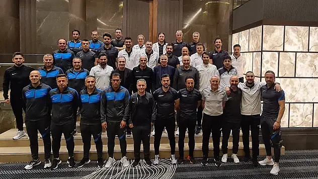 Konyaspor teknik direktörü İlhan Palut, Pro Lisans kursunu tamamlıyor