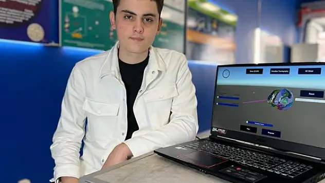 Lise öğrencisinden cerrahlara yön gösterecek yapay zeka projesi