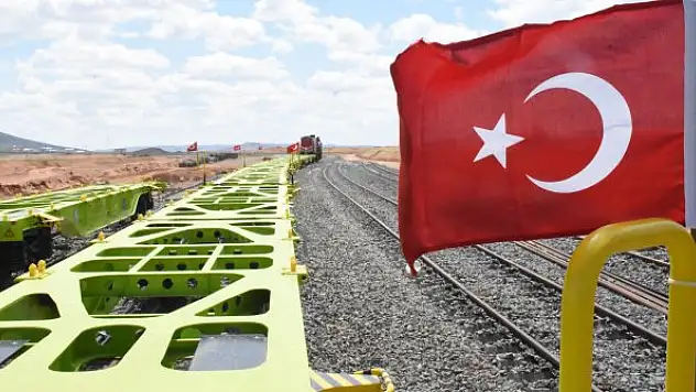 Demirağ OSB'de üretilen ilk vagonlar, Almanya'ya uğurlandı