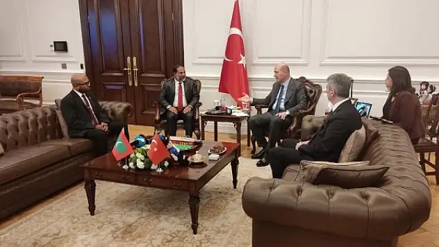 Bakan Soylu, Maldivlerli mevkidaşı Abdullah ile görüştü