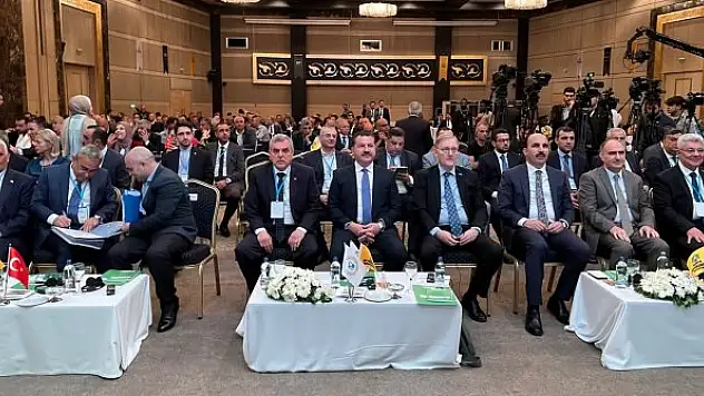 Başkan Beyazgül, Küresel Tarım Forumu'na katıldı