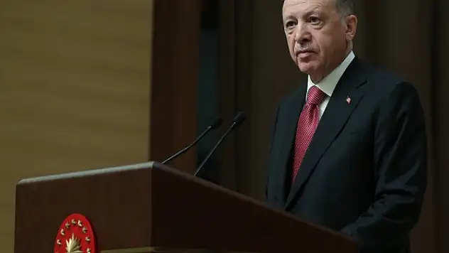 Erdoğan: Cumhurbaşkanının ailesini hedef alarak süreci yönetmek akıl karı değildir