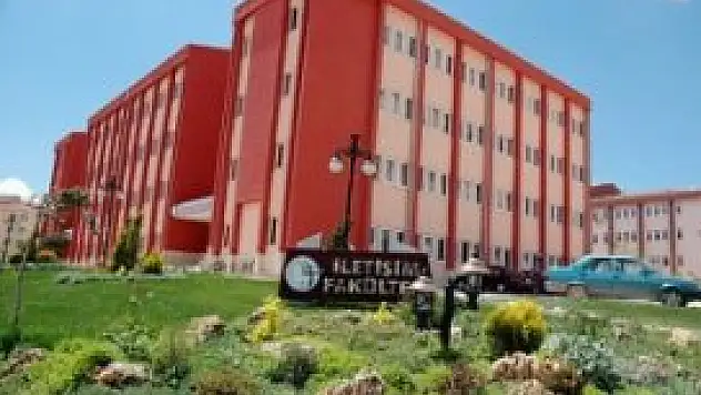 Fakülte Film festivallerinden 4 ödülle döndü