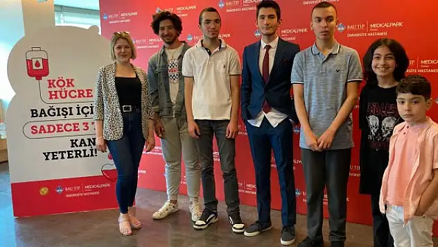 Kemik iliği nakliyle hayata tutunanlar 11 yıl sonra kurtarıcılarıyla bir araya geldi