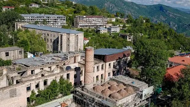 'Karabağ'ın kalbi Şuşa' yenileniyor