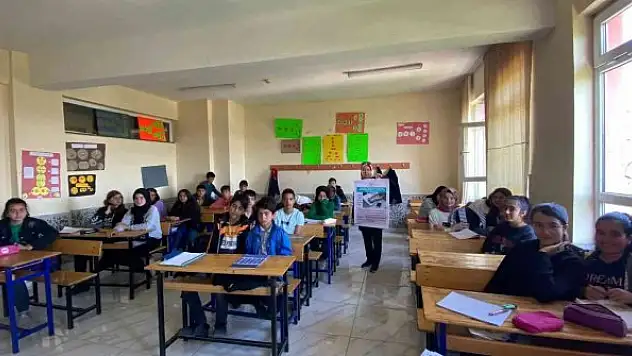 Beyşehir'de öğrencilere farkındalık eğitimi verildi