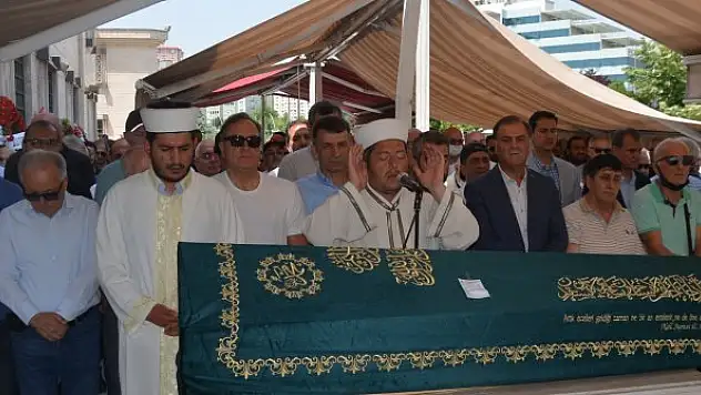 Deprem uzmanı Dr. Oğuz Gündoğdu son yolculuğuna uğurlandı