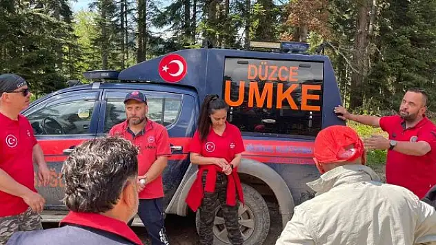 Doğada arama kurtarma eğitimi aldılar