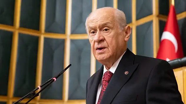 MHP'den Ümit Zileli'nin yazısına çok sert tepki: Zilli Ümit ve abileri!