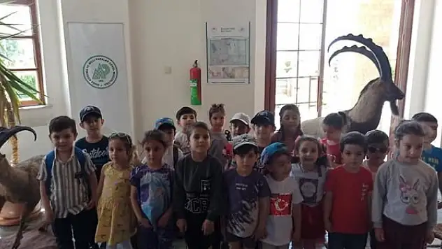 Beyşehir'de minik öğrencilere milli parklar tanıtıldı