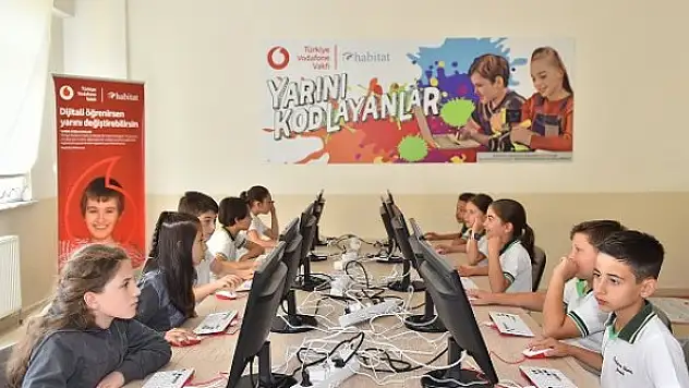 Geri dönüştürülen elektronik atıklar ile kodlama sınıfı açıldı