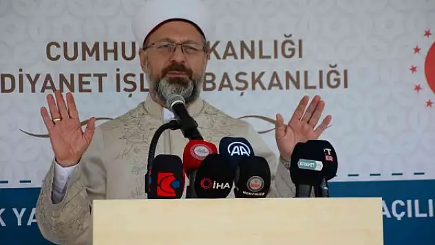 Ali Erbaş: 'Fatih ruhlu gençler, nesiller yetiştirmek için emek veriyoruz'