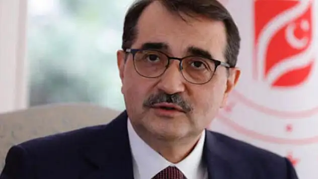 Bakan Dönmez: 'Deniz tabanına boruları yerleştirecek gemi Filyos'a doğru yol aldı'