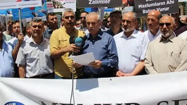 Konya'da Doğu Türkistan protestosu!