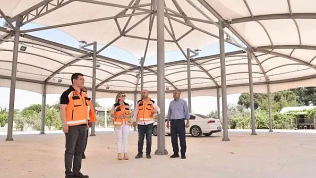 Kepez'den mahalleye dönüşen 6 köye kapalı semt pazarı