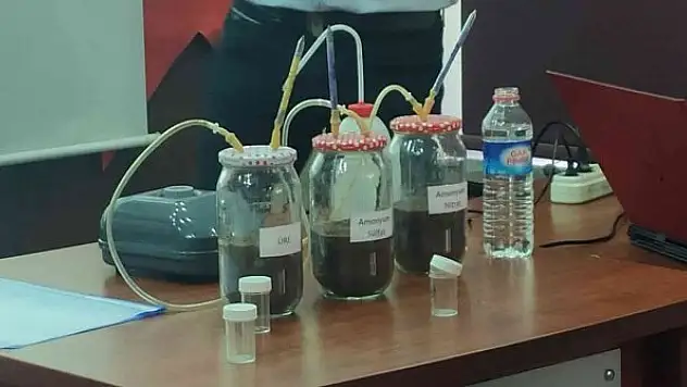 Çiftçilere gübreleme ve sulama eğitimi verildi