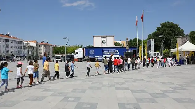 Gezen sinema Karapınar'da
