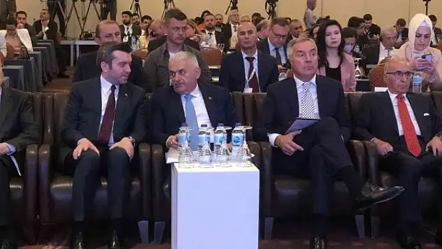 Binali Yıldırım: Dünya küresel gıda krizinin arifesindedir