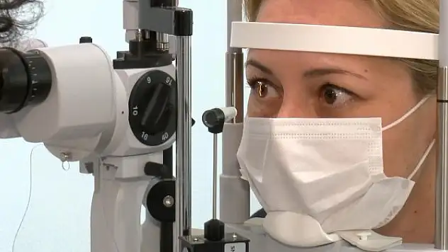 Uzmanı uyardı: Havuz ve deniz göz enfeksiyonu riskini artırıyor