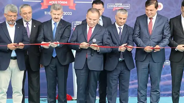 Bakan Bozdağ: Çocukların 'teslime konu eşya' olarak tutanaklarda nitelendirilmesini sona erdirdik