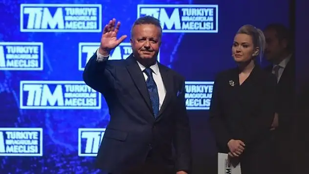 'Türkiye ekonomisinin ve ihracatının hizmetkarı olmaya devam edeceğim'