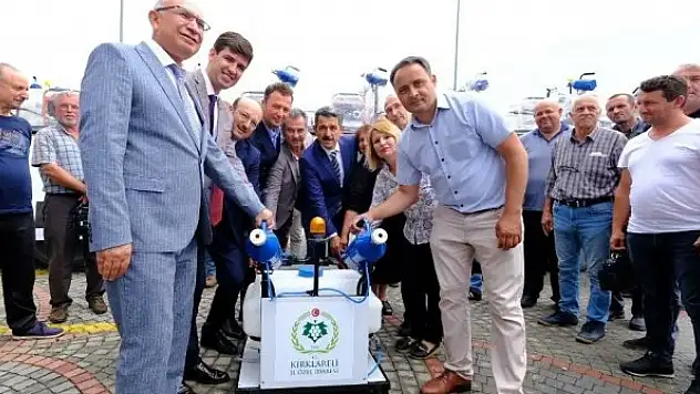 25 köy muhtarlığına ilaçlama makinesi dağıtıldı