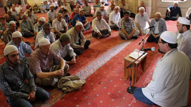 Konya'da Süleyman Demirel için mevlit okutuldu