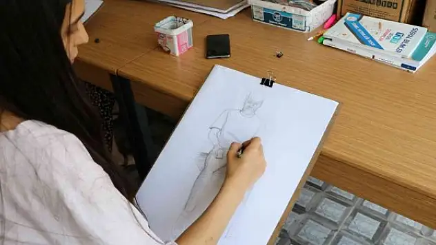 Sınavlara hazırlanan öğrencilere özel eğitim