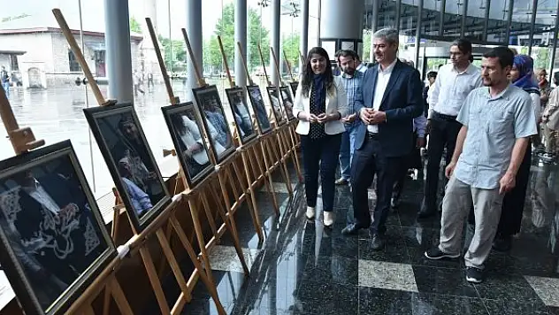 Karatay'da eğitime ve sanata destek sürüyor