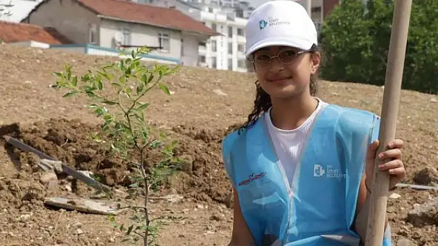 Atık yağlar çocuklar için fidana dönüştü