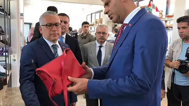 Mağazadaki her şey cezaevlerindekiler tarafından üretildi