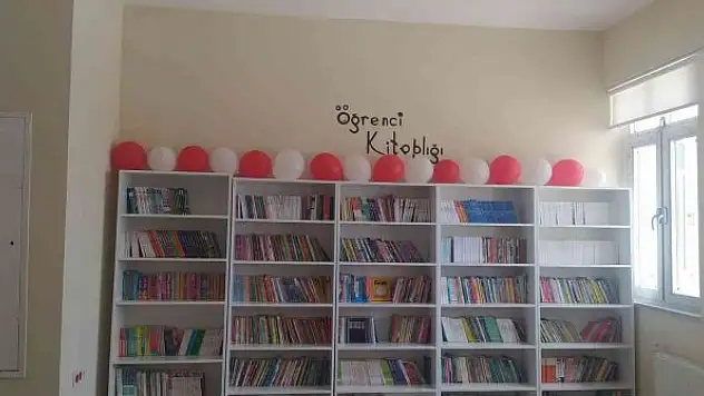 1 yılda 100 köy okulunun kitap ihtiyacı karşıladı