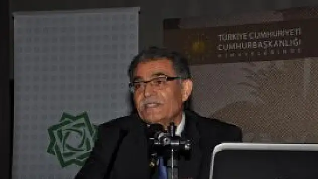 '30 Kitap 30 Konuşmacı' Etkinlikleri Sürüyor