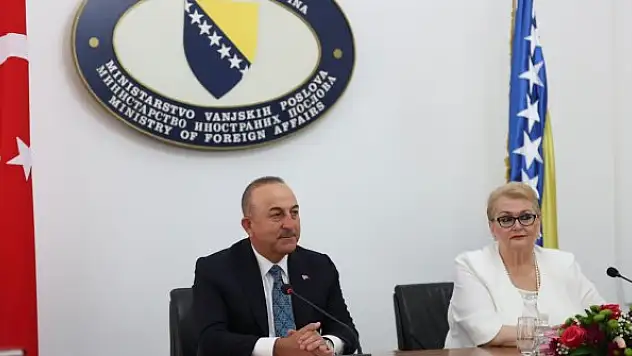 Bakan Çavuşoğlu, mevkidaşıyla ortak basın toplantısına katıldı