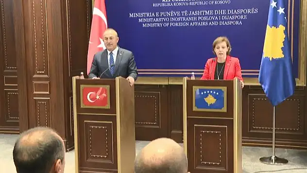 Çavuşoğlu: Kosova'daki FETÖ varlığı, ilişkilerimizin önündeki en büyük sıkıntı