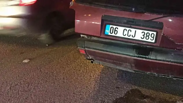 Ankara'da 5 araçlı zincirleme trafik kazası