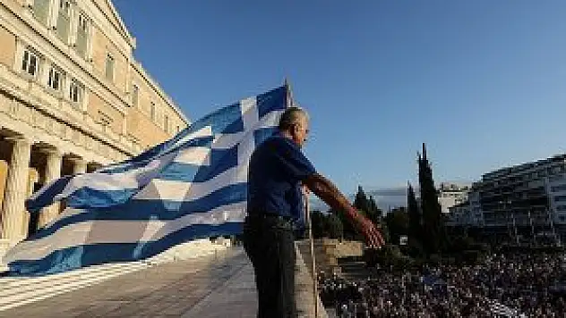 Komşuda Türk azınlıklardan 'hayır' desteği