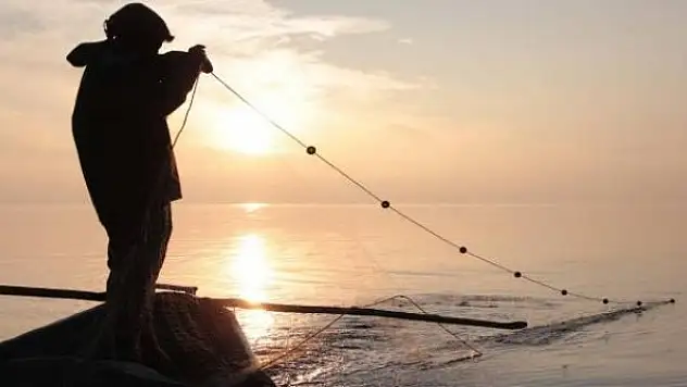 Pakistan, 20 Hint balıkçıyı serbest bıraktı