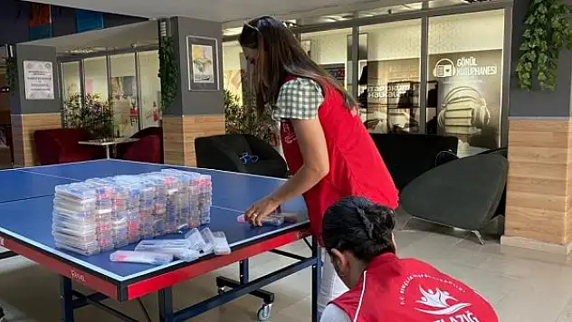 Sınav kalemleri ihtiyaç sahibi öğrenciler için toplandı