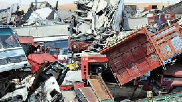 22 yaş üstü hurdaya gidiyor