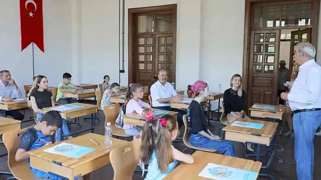 Taş Mektep Akademi yaz kursları başladı