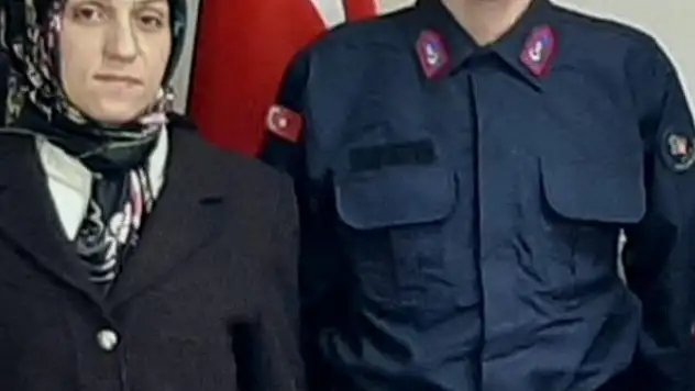 Evlat nöbetindeki anne: Oğlumu söke söke PKK'dan aldım, Türkiye'ye asker ettim