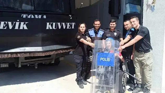 Engelli gencin polis olma hayali gerçekleşti