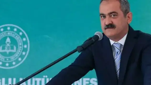 Bakan Özer: Ülkemizde kütüphanesiz okul yok