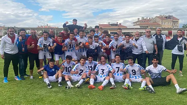 Selçuklu Belediyespor finalde