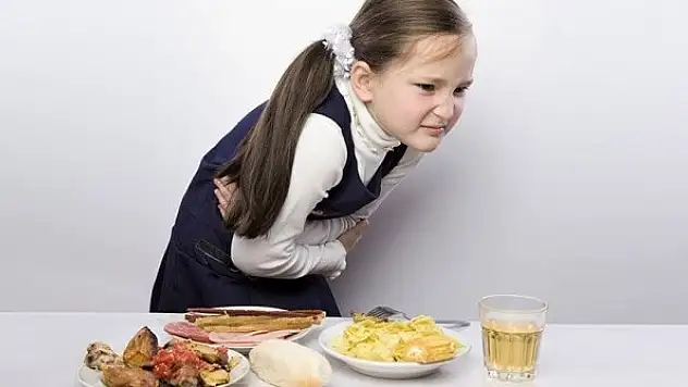 Gıda zehirlenmeleri sıcaklıkların yükselmesiyle birlikte yazın artıyor