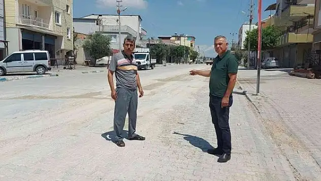 4 aydır yapılmayan yol vatandaşı çileden çıkardı