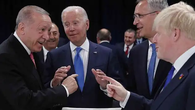 Johnson'dan Erdoğan'a Türkçe şaka: Çok güzelsin