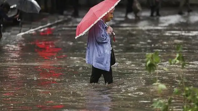 Valilik'ten Ankara'ya yeni uyarı: Kuvvetli yağışa dikkat