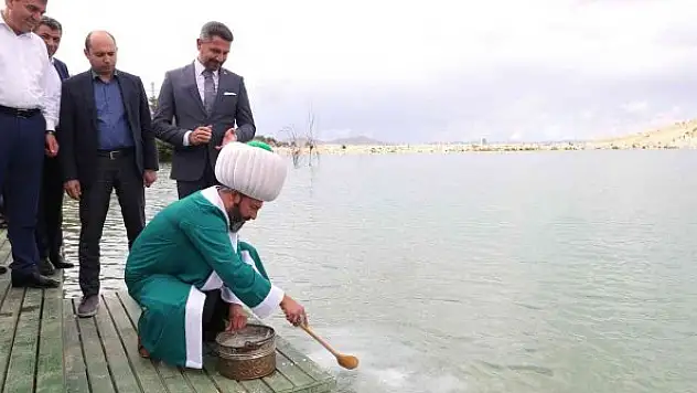 Nasrettin Hoca'nın köyünde göle maya çalındı